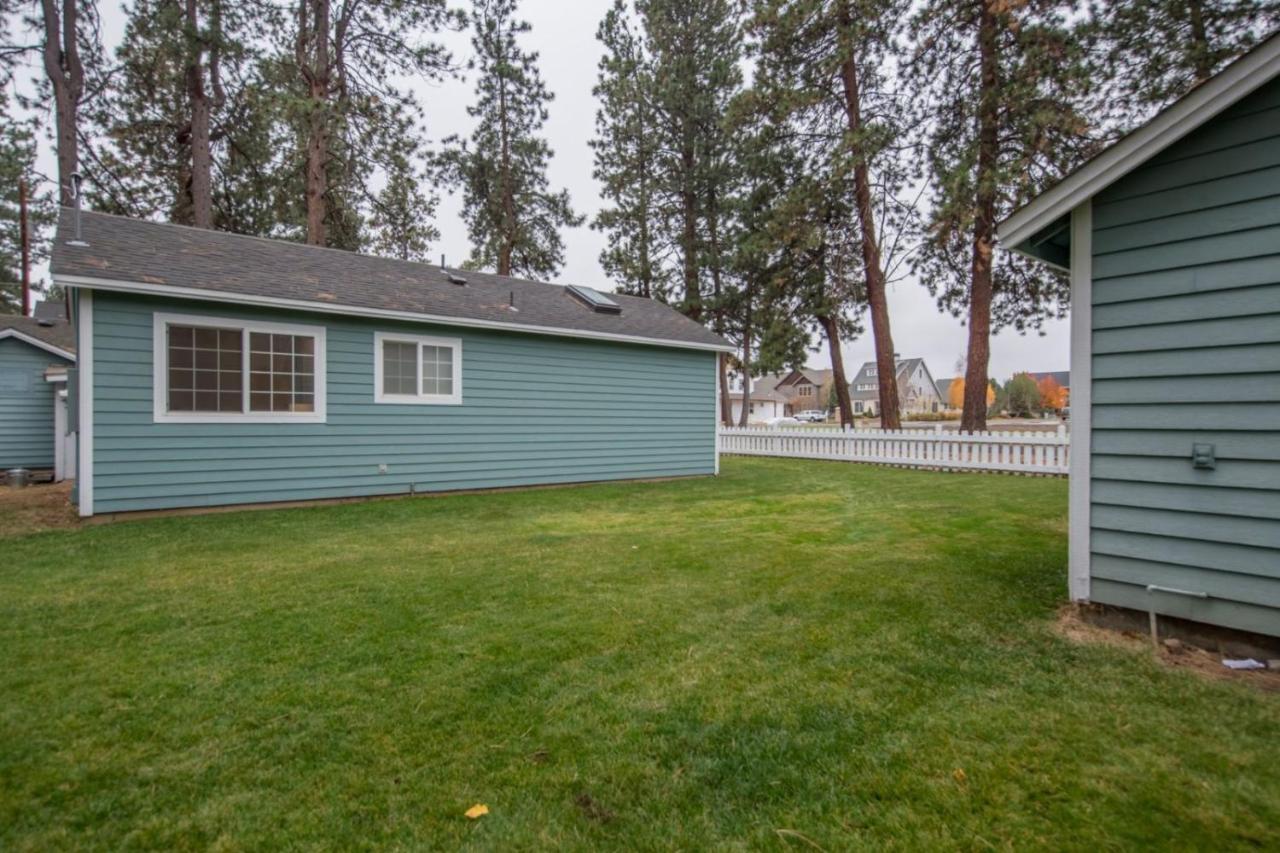Pine Street Cottage Sisters Bagian luar foto